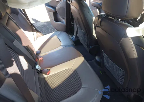 2013 Hyundai Tucson Gls z USA, uszkodzony, nr VIN KM8JUCAC4DU644467